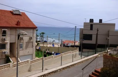 Сasa de 3 dormitorios en Cabo De Las Huertas, España No. 759