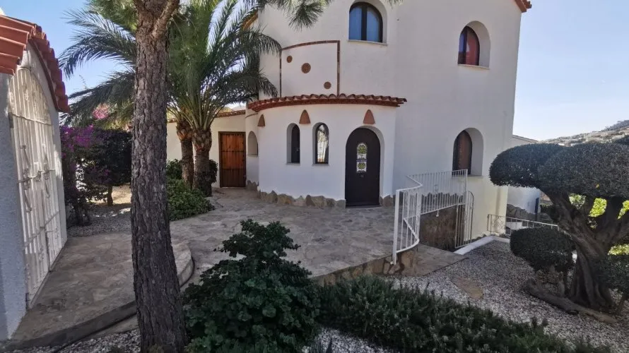 Villa de 4 dormitorios en Benitachell, España No. 736 № 6