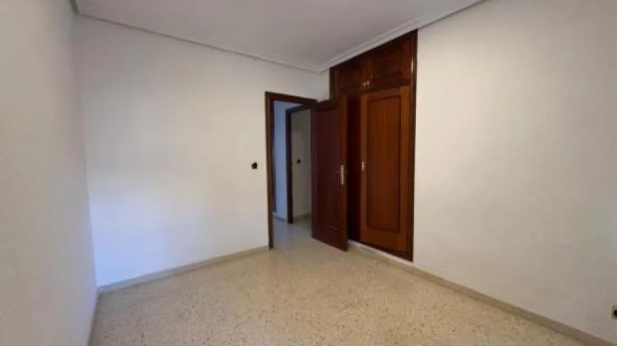 Сasa de 4 dormitorios en Cabo De Las Huertas, España No. 740 № 23