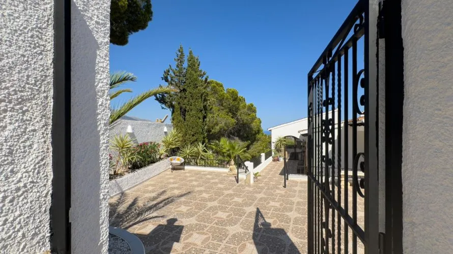 Villa de 3 dormitorios en La Nucia, España No. 757 № 4