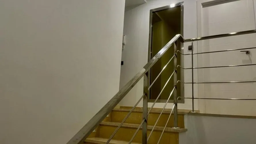 Villa de 5 dormitorios en Alicante, España No. 739 № 15