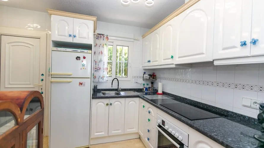 Villa de 194m² en Alicante, España No. 763 № 11