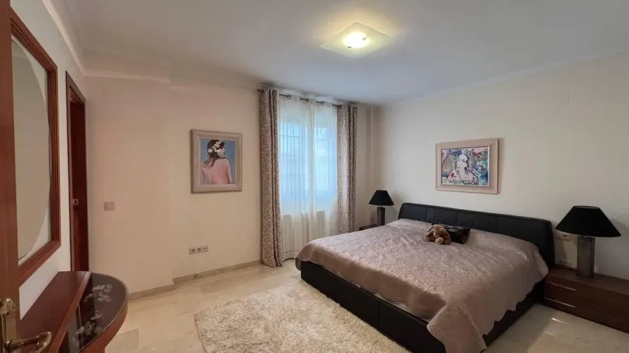 Villa de 5 dormitorios en Cullera, España No. 774 № 8