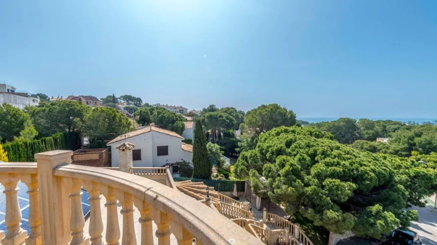Villa de 4 dormitorios en Campoamor, España No. 761 № 6