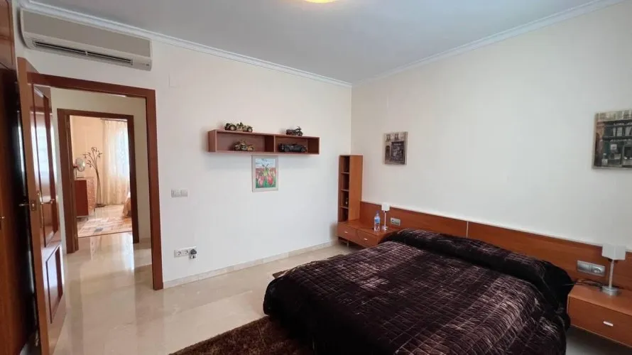 Villa de 5 dormitorios en Cullera, España No. 774 № 11