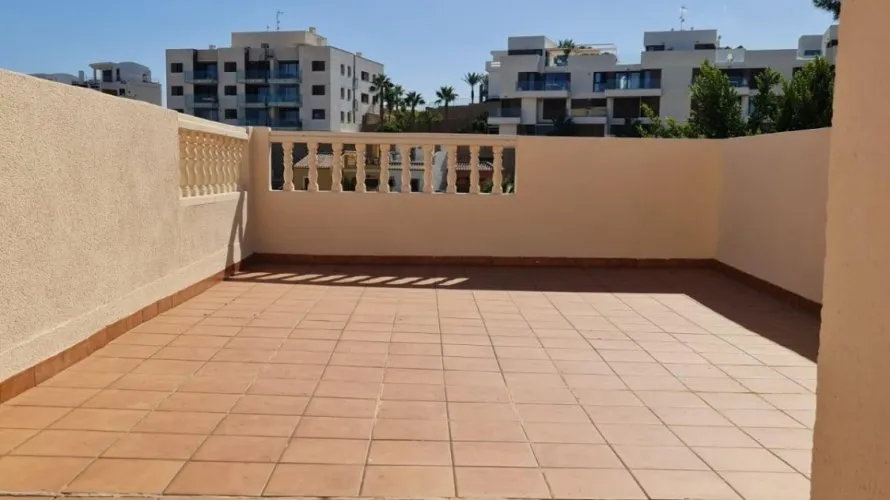 Villa de 124m² en Alicante, España No. 842 № 16
