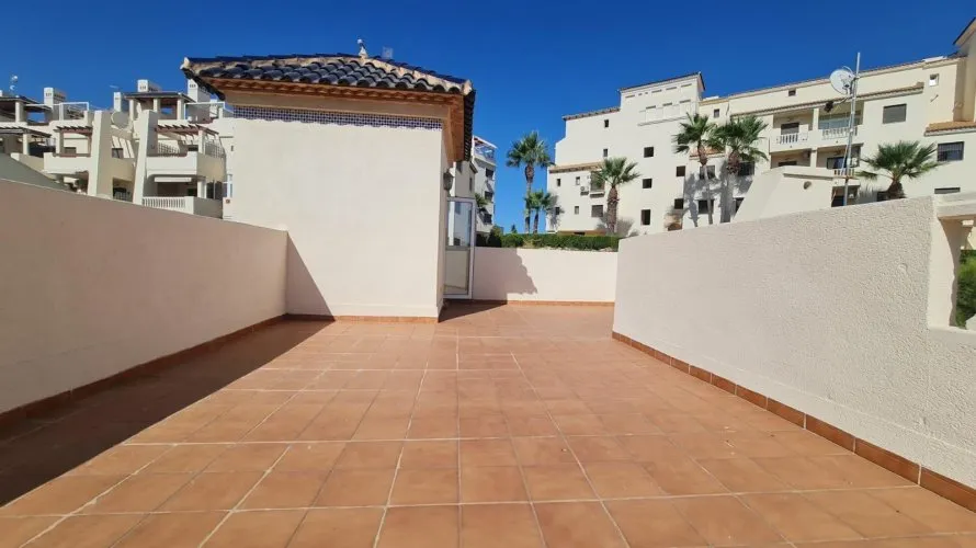 Villa de 124m² en Alicante, España No. 842 № 10