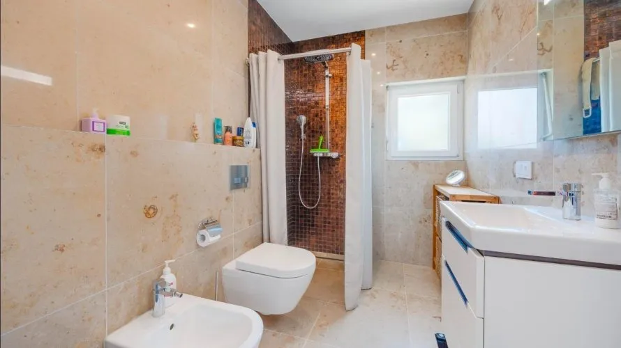 Villa de 4 dormitorios en Rojales, España No. 850 № 10