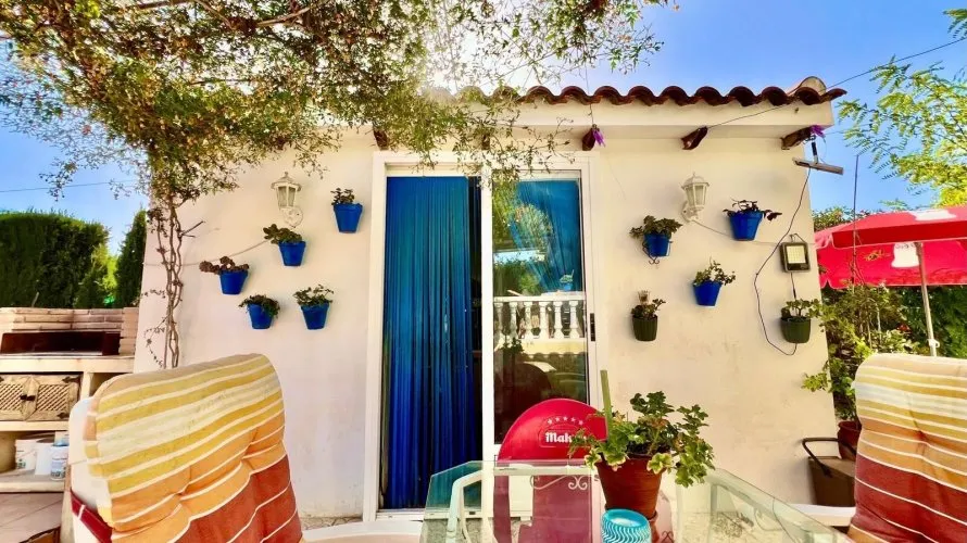 Villa de 3 dormitorios en Daya Vieja, España No. 856 № 4