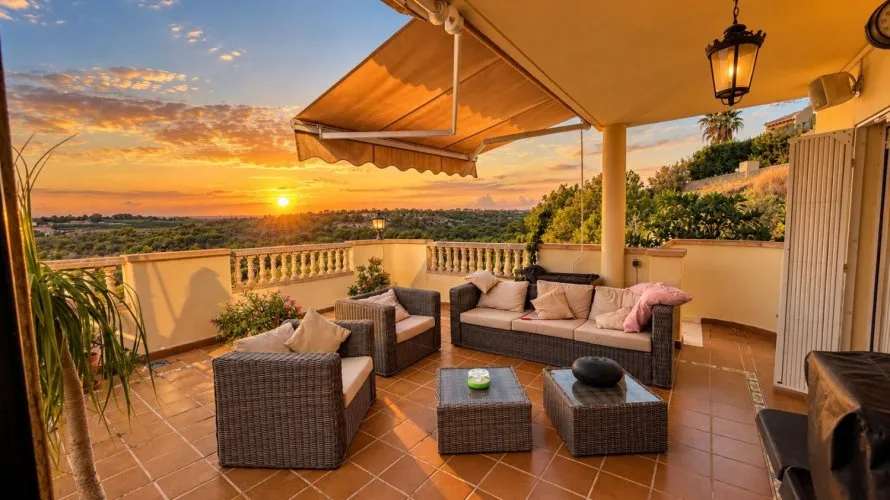 Villa de 220m² en Alicante, España No. 890 № 17