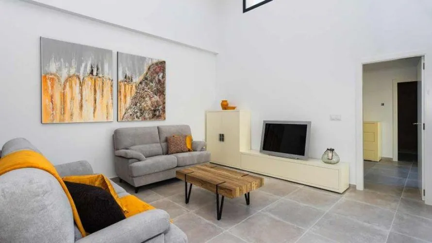 Villa de 3 dormitorios en Daya Nueva, España No. 878