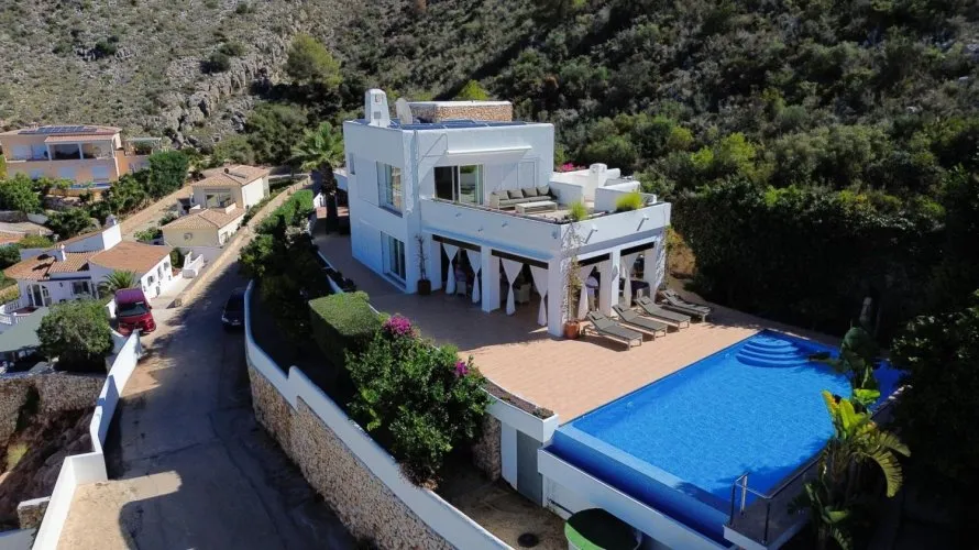 Villa de 229m² en Moraira, España No. 892 № 18