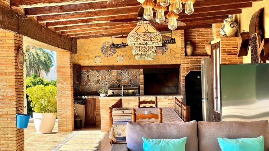 Villa de 4 dormitorios en Almoradí, España No. 882 № 15