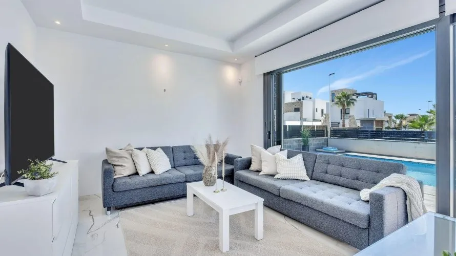 Villa de 120m² en Torrevieja, España No. 875 № 22