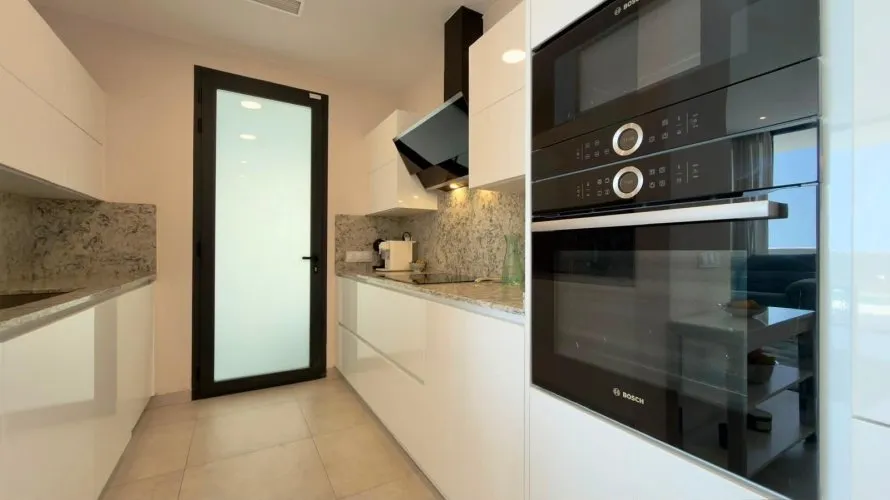 Villa de 4 dormitorios en Calpe, España No. 853 № 12