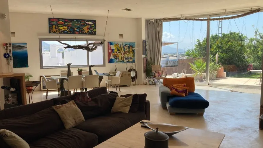 Villa de 180m² en Dénia, España No. 864 № 24