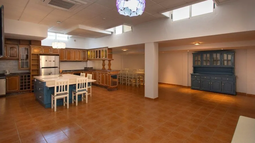 Villa de 180m² en Torrevieja, España No. 877 № 10