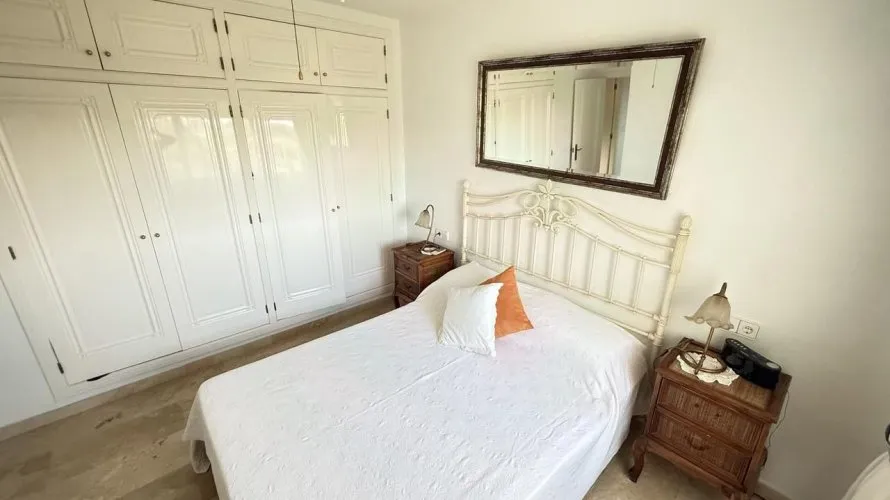 Villa de 220m² en Alicante, España No. 890 № 11