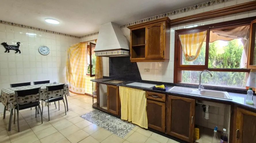 Сasa de 4 dormitorios en San Juan, España No. 886 № 17