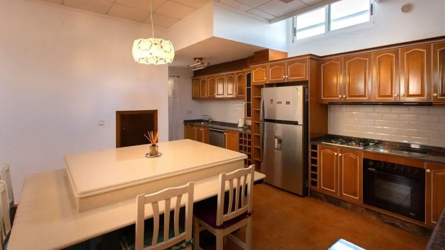 Villa de 180m² en Torrevieja, España No. 877 № 2