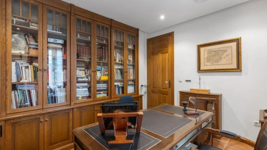 Villa de 720m² en La Veleta, España No. 895 № 9