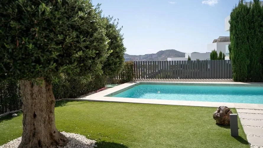 Villa de 4 dormitorios en Finestrat, España No. 900 № 21