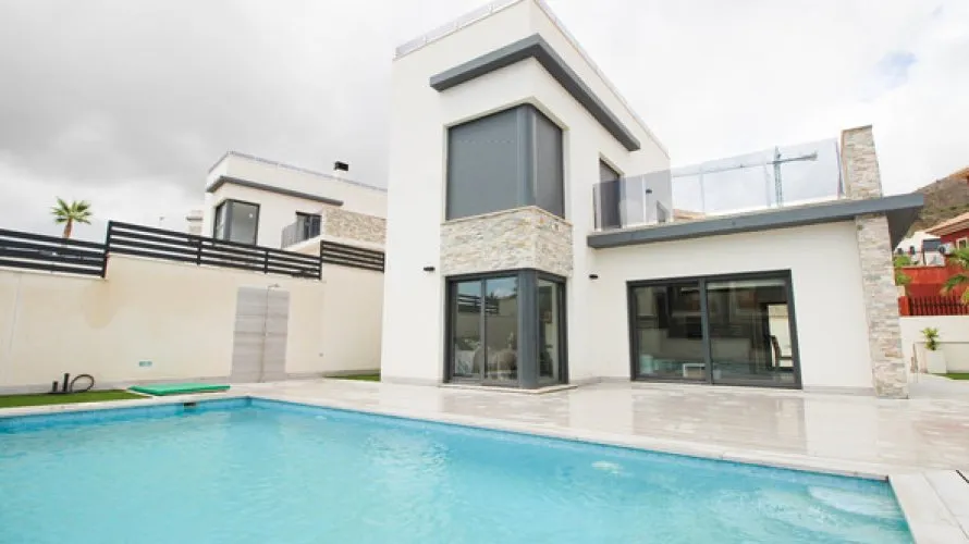 Villa de 4 chambres à Benidorm, Spain No. 13 № 1