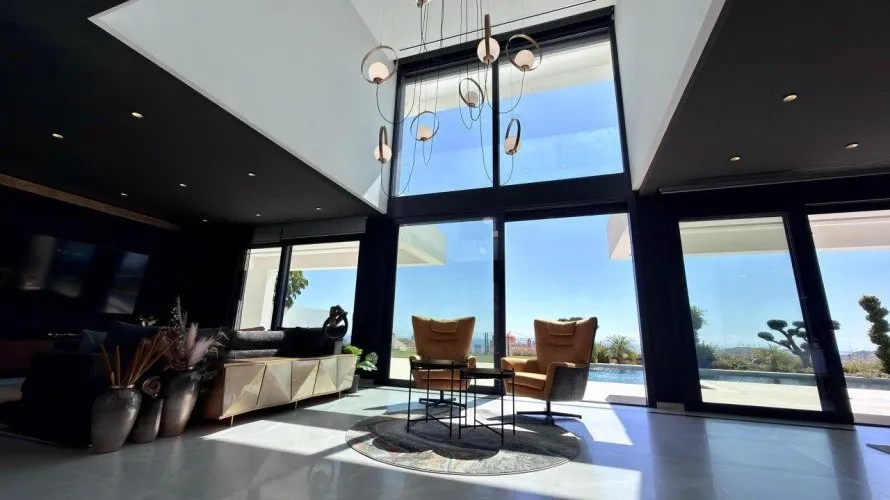 Villa de 890m² à Benidorm, Spain No. 637 № 7