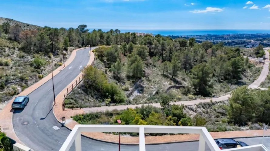 Villa de 7 chambres à Finestrat, Spain No. 627 № 12