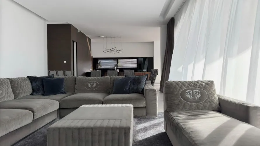 Villa de 691m² à Finestrat, Spain No. 604 № 23