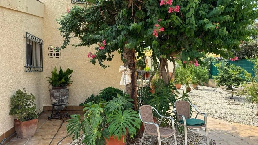 Villa de 4 chambres à Torrevieja, Spain No. 609 № 16
