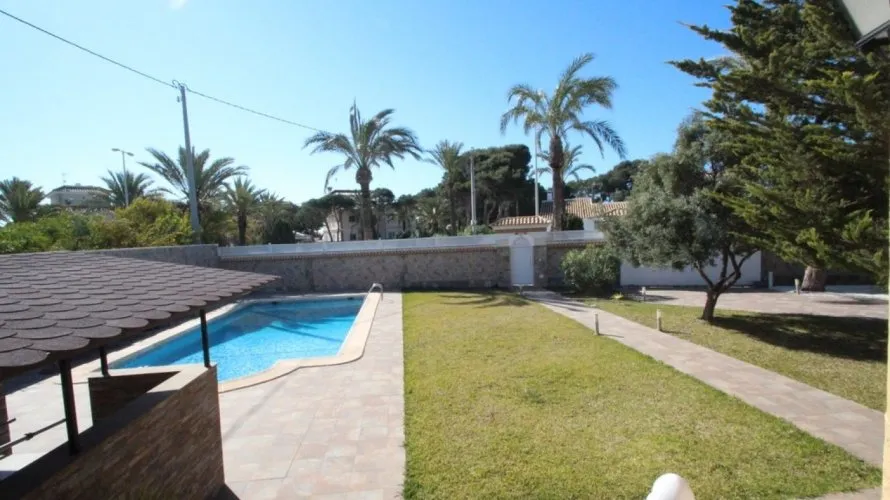 Villa de 5 chambres à Cabo Roig, Spain No. 554 № 6