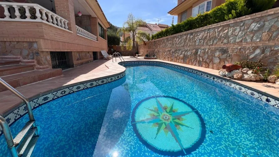 Villa de 480m² à Benidorm, Spain No. 584 № 26