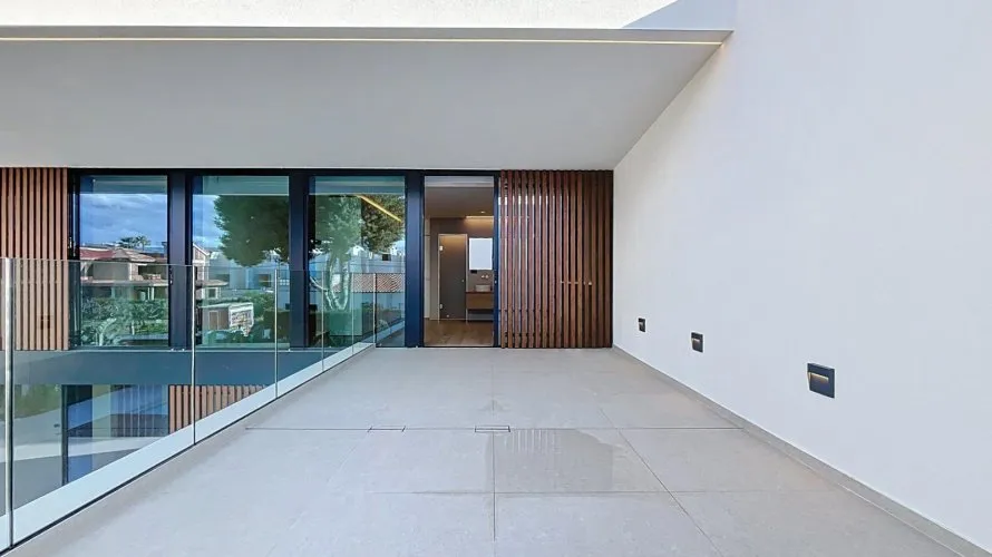 Villa de 3 chambres à Albir, Spain No. 625 № 20