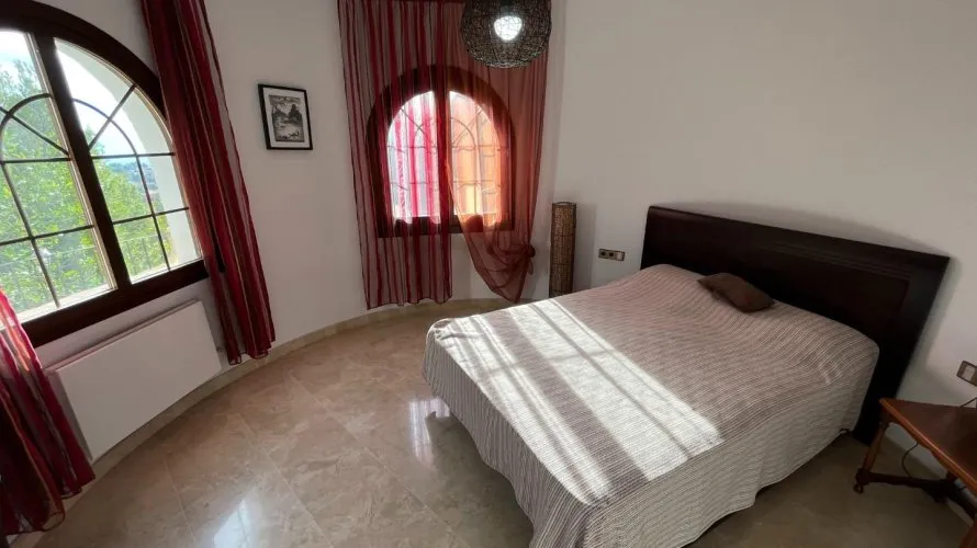 Villa de 4 chambres à Altea La Vella, Spain No. 538 № 12