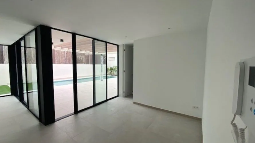 Villa de 3 chambres à Alicante, Spain No. 547 № 4