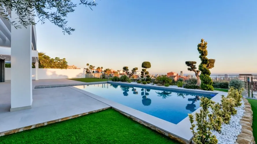 Villa de 7 chambres à Finestrat, Spain No. 599 № 15