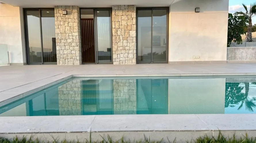 Villa de 3 chambres à Finestrat, Spain No. 595 № 23
