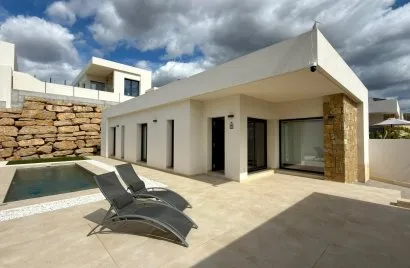 Villa de 3 chambres à Finestrat, Spain No. 579