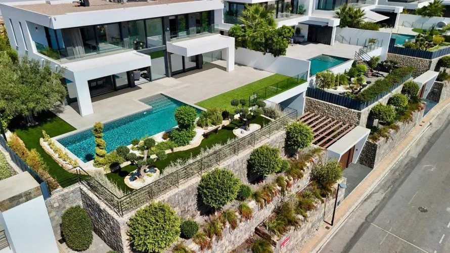 Villa de 890m² à Benidorm, Spain No. 637 № 27
