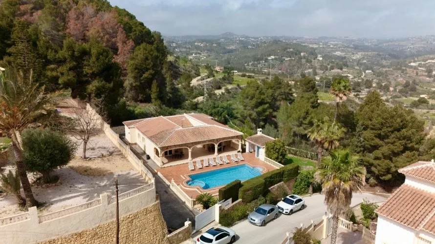 Villa de 5 chambres à Calpe, Spain No. 596 № 24