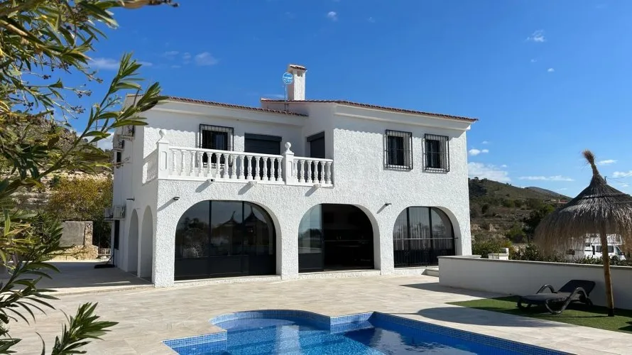House de 4 chambres à Villajoyosa, Spain No. 632 № 27