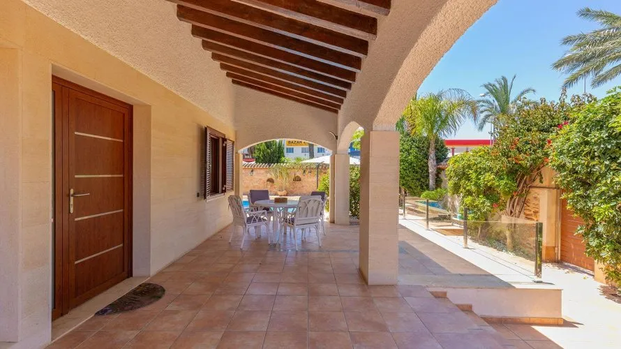 Villa de 4 chambres à Alicante, Spain No. 613 № 18