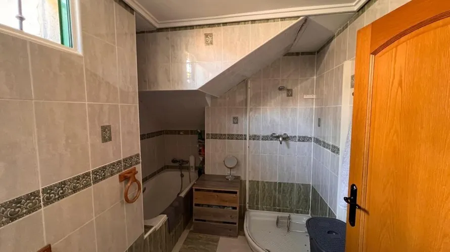 Villa de 480m² à Benidorm, Spain No. 584 № 7