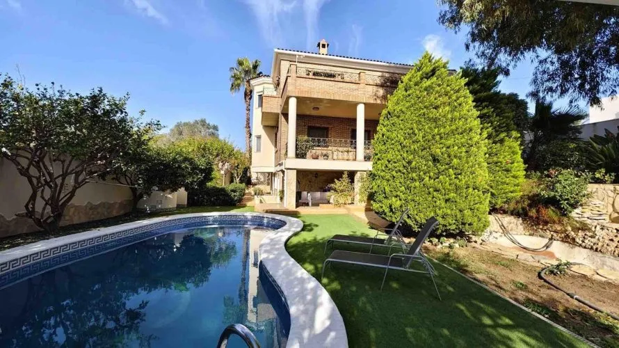 Villa de 5 chambres à Ciudad Quesada, Espagne No. 405 № 7
