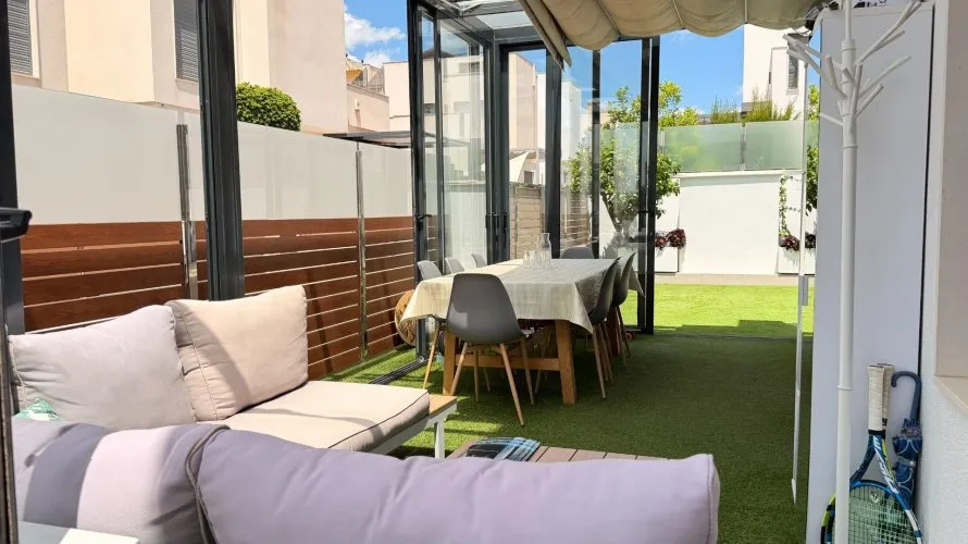 Villa de 5 chambres à Torrevieja, Espagne No. 707 № 5