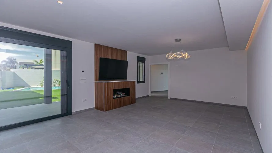 Villa de 277m² à Lo Pagan, Espagne No. 676 № 9