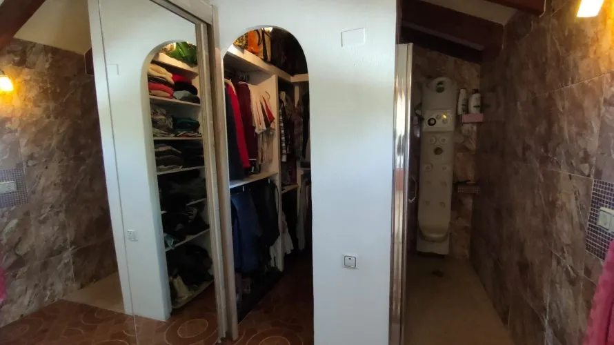 House de 209m² à Alicante, Espagne No. 649 № 24