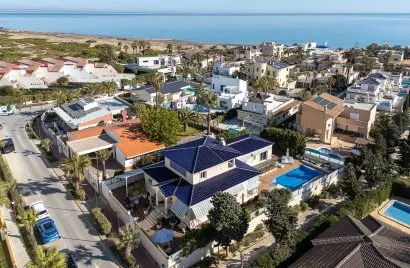 Villa de 370m² à La Mata, Spain No. 673