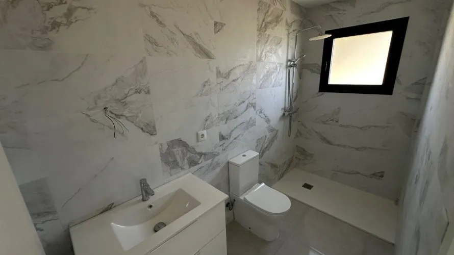 Villa de 5 chambres à San Vicente del Raspeig, Espagne No. 686 № 5